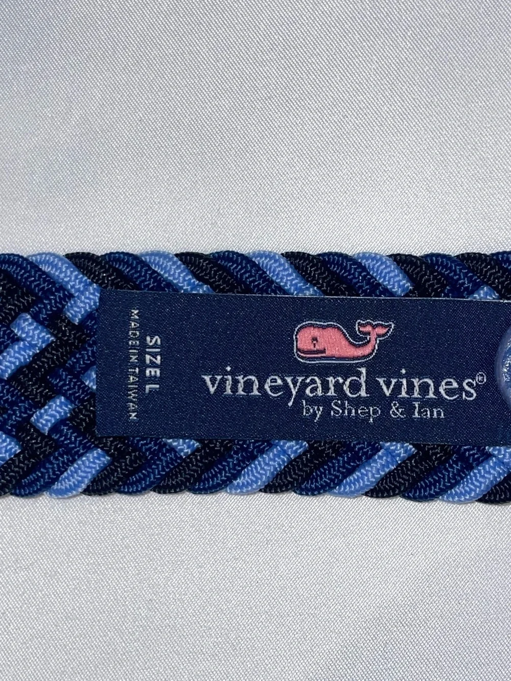 Vineyard Vines Performance Bungee Belt. Large